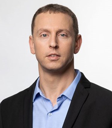 יעקב שלח סמנכ"ל השקעות גלובאליות