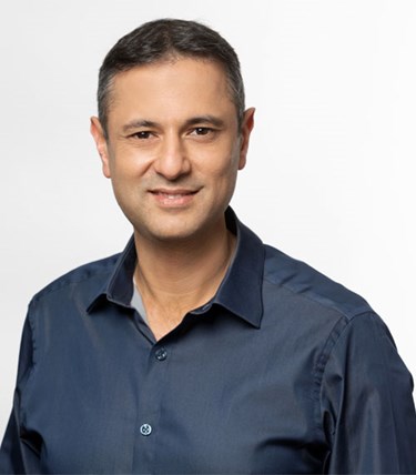 איתי ניאזוב מנהל משותף דסק אג"ח חו"ל